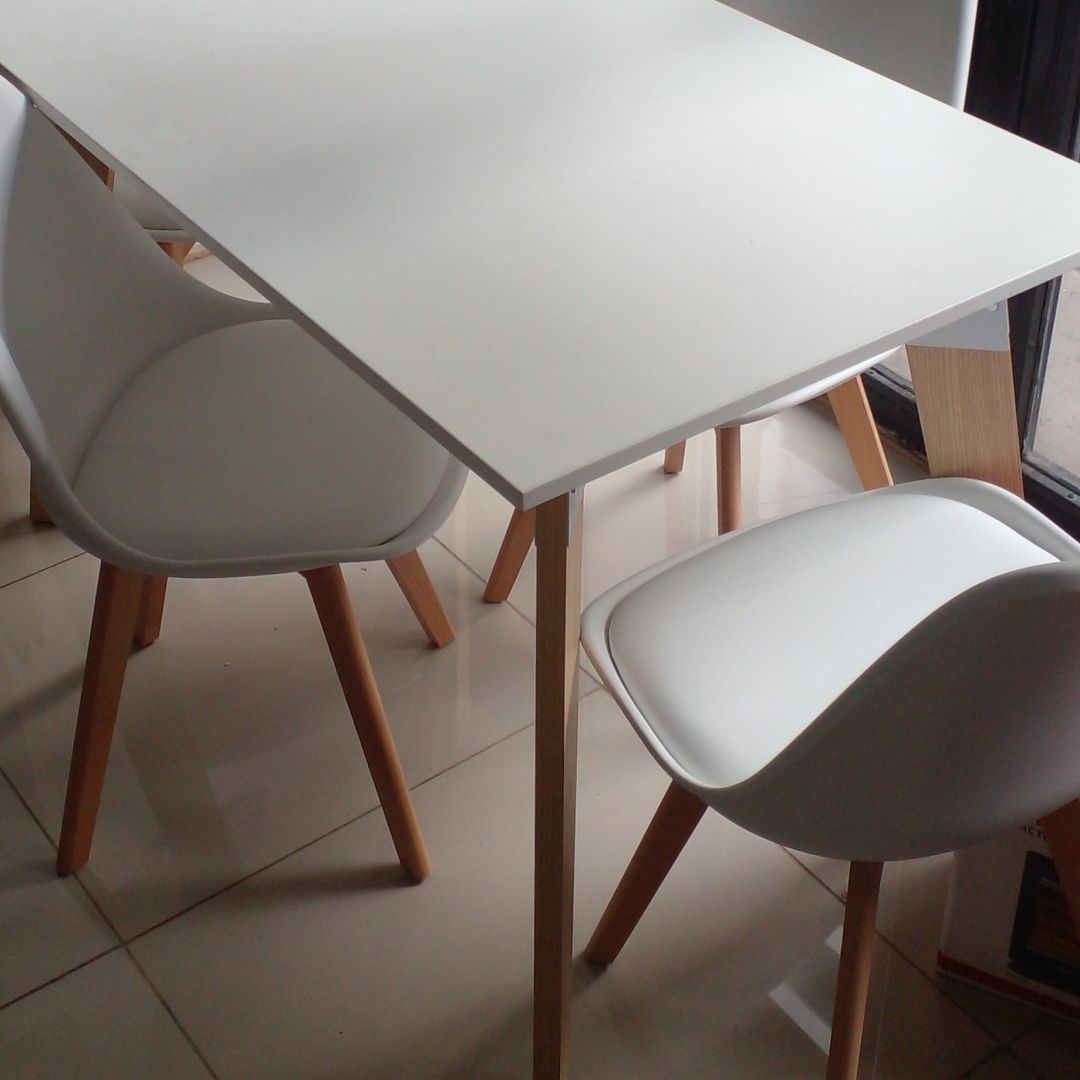 conjunto-de-comedor-dielfetulip-4-sillas-1088